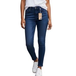 NWT Aeropostale Women High Rise Jeans 2 Jegging Dark Wash Denim Super Stretch